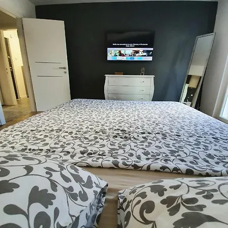 Anubis Apartment